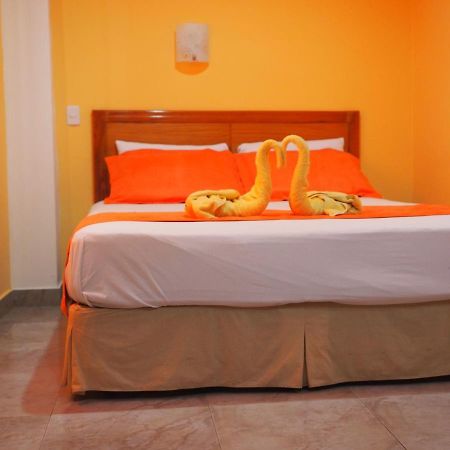 Hostal Espana 푸에르토아요라 외부 사진