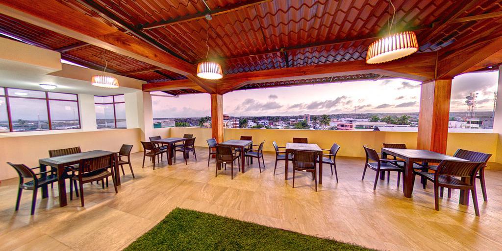 Hostal Espana 푸에르토아요라 외부 사진