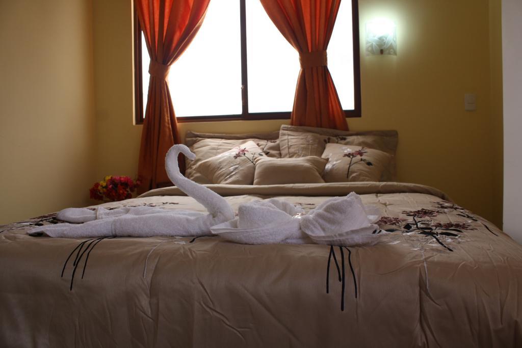 Hostal Espana 푸에르토아요라 외부 사진